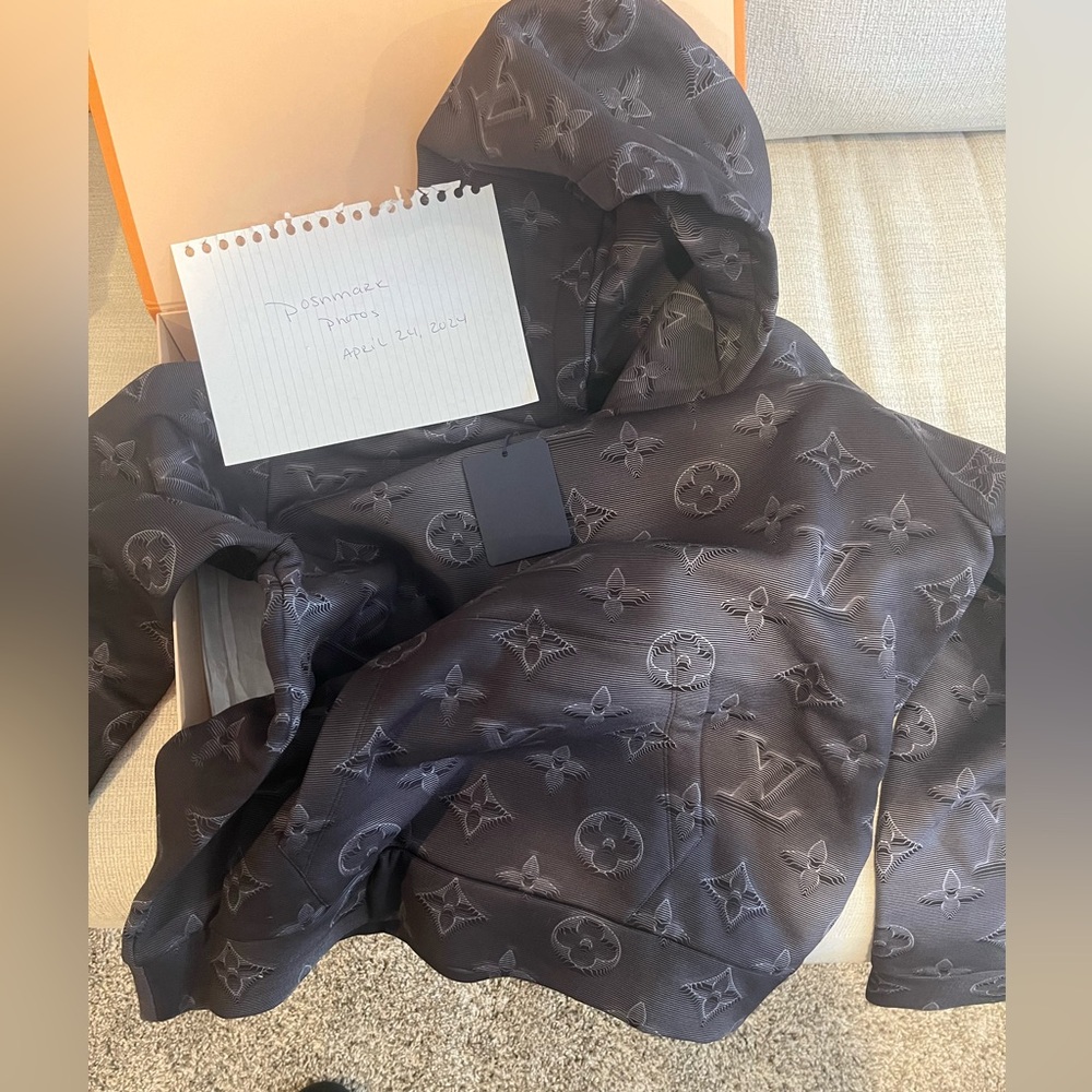 Louis Vuitton Swestshirt